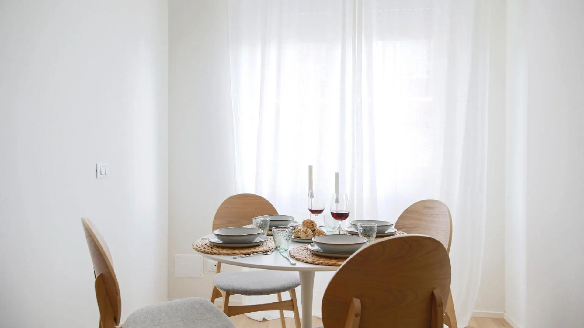 The Best Rent - Modern And Cozy One-Bedroom Apartment In Piazza Naples Milano