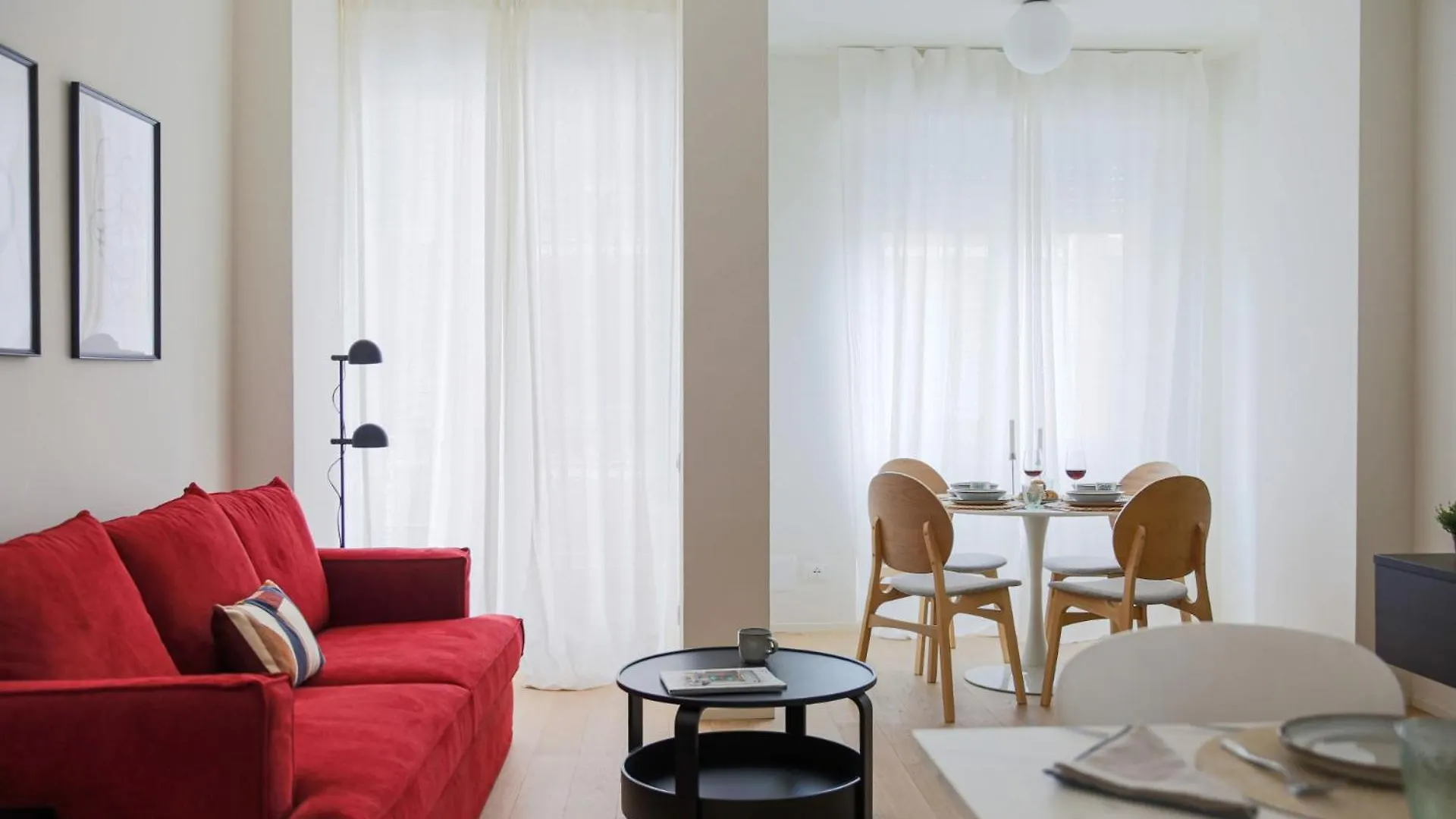 The Best Rent - Modern And Cozy One-Bedroom Apartment In Piazza Naples Milaan